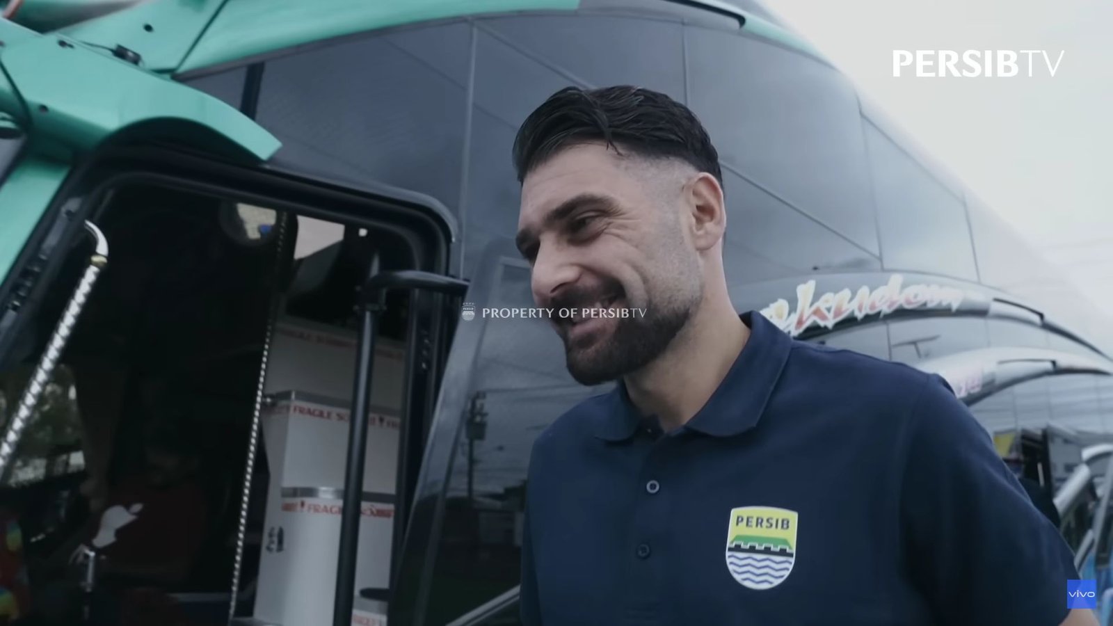 Frans Putros Ungkap Alasan Pilih Persib, Sebut Sempat Berdiskusi dengan Asnawi